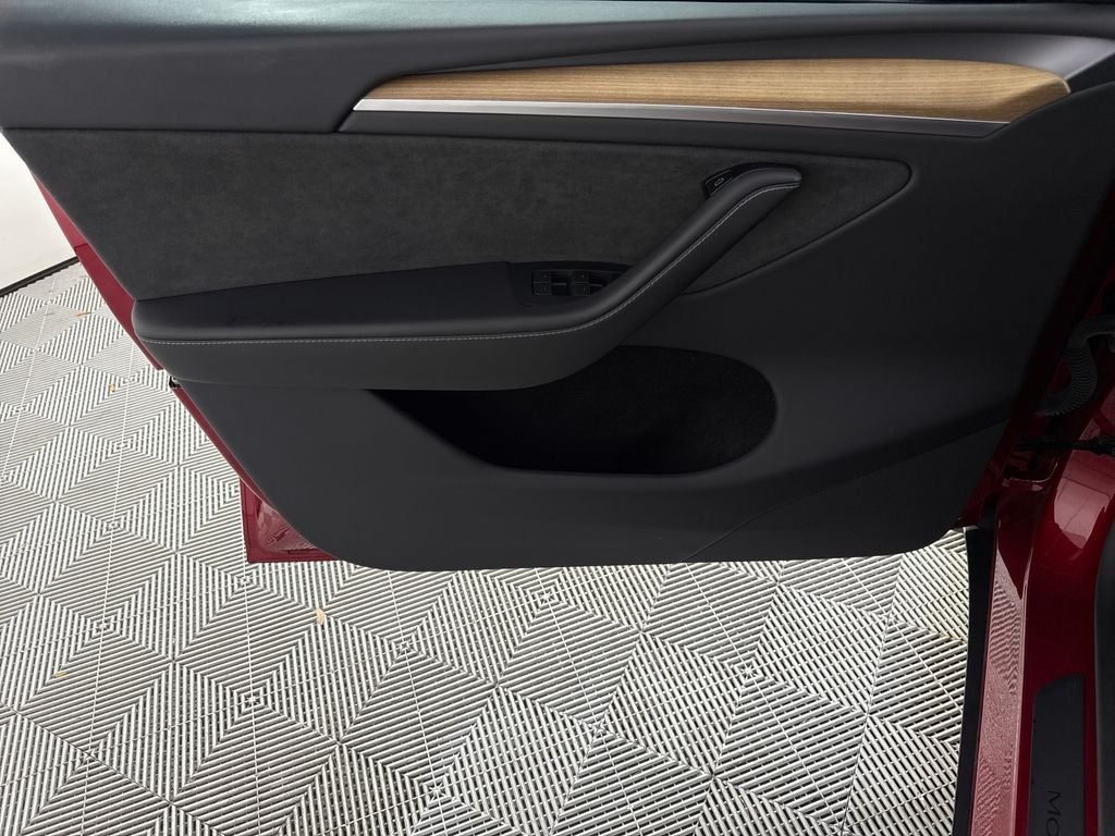 Used 2024 Red Tesla Long Range image 9