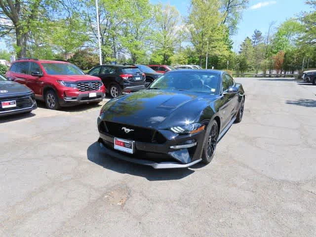 2018 Ford Mustang GT Coupe Premium's photo