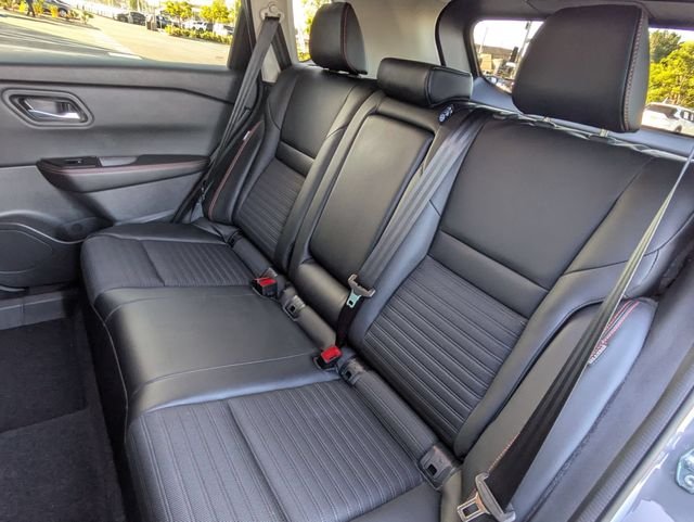 Used 2025 Boulder Gray Nissan Rock Creek image 25