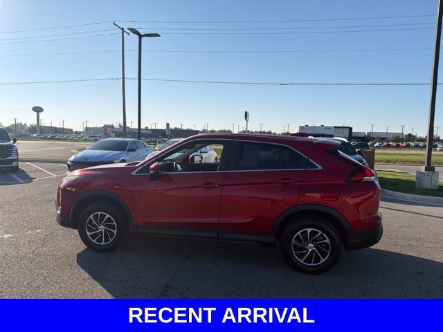 Used 2023  Mitsubishi ES image 11
