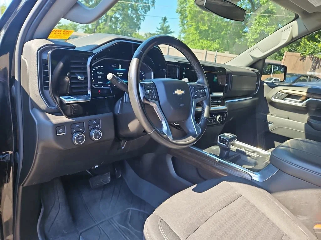 Used 2023 Black Chevrolet LT image 20