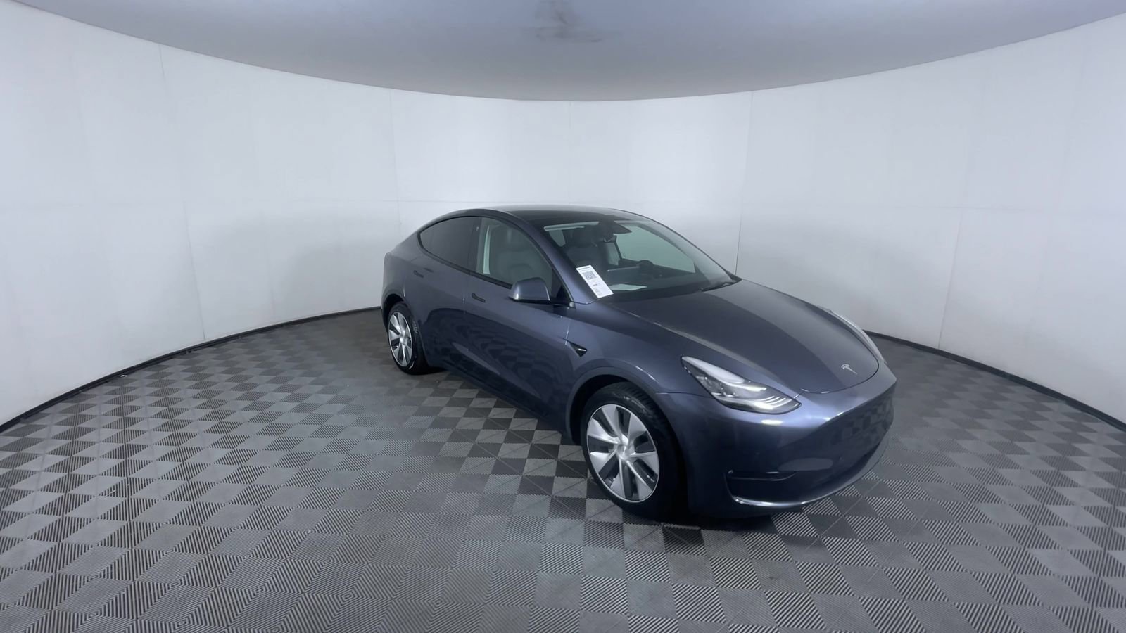 Used 2022 Tesla Model Y Long Range with VIN 7SAYGAEE4NF490365 for sale in Aurora, CO
