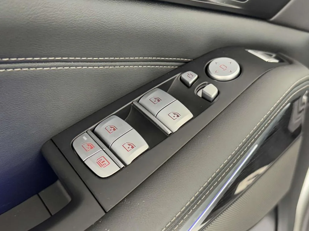 2025 BMW X7 M60i - Photo 17