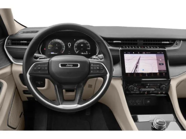 Used 2021 Silver Zynith Jeep Limited image 10