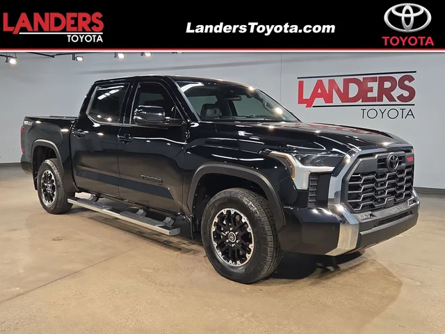 2024 Toyota Tundra 4WD SR5