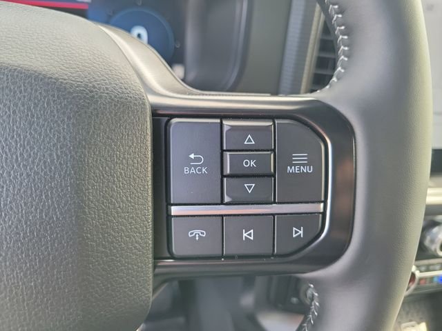 New 2026 Star White Metallic Tri-Coat Ford Platinum® image 6
