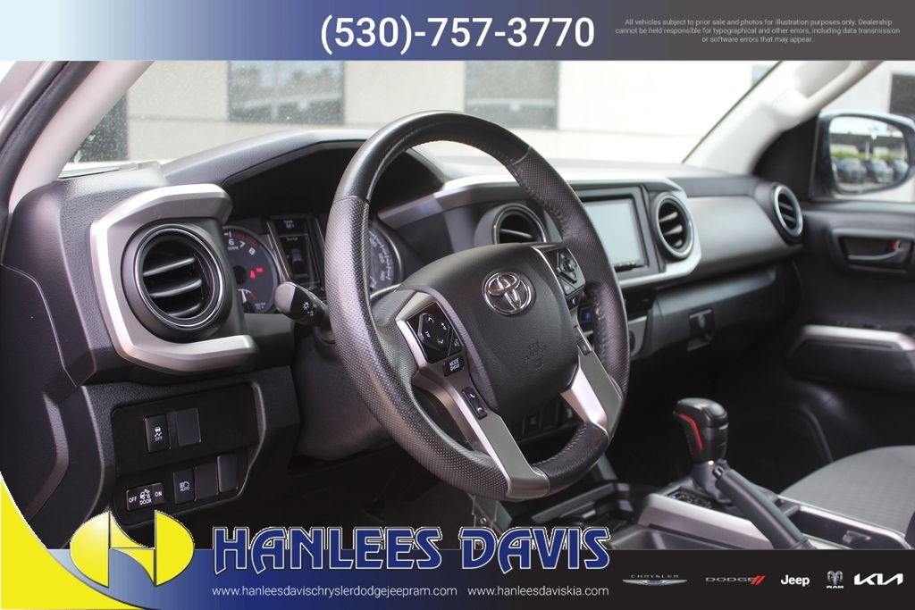 Used 2022 Silver Toyota SR5 image 11