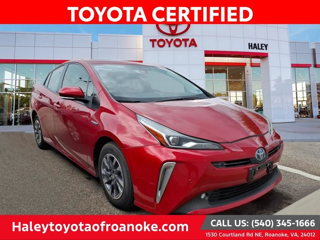 Certified Used 2022 Red Toyota XLE image 1