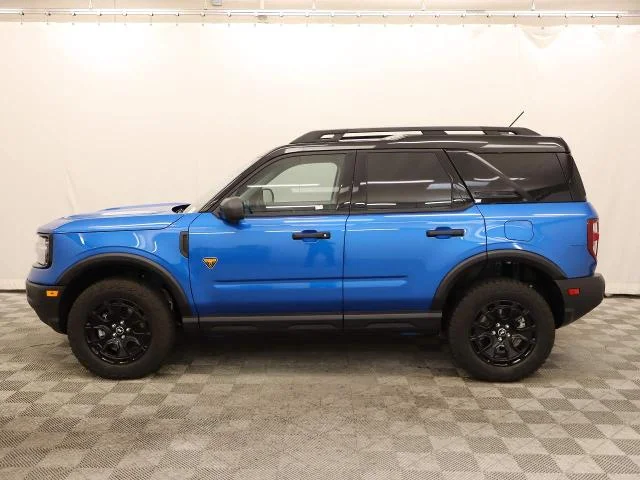 Used 2026 Velocity Blue Ford Badlands image 9