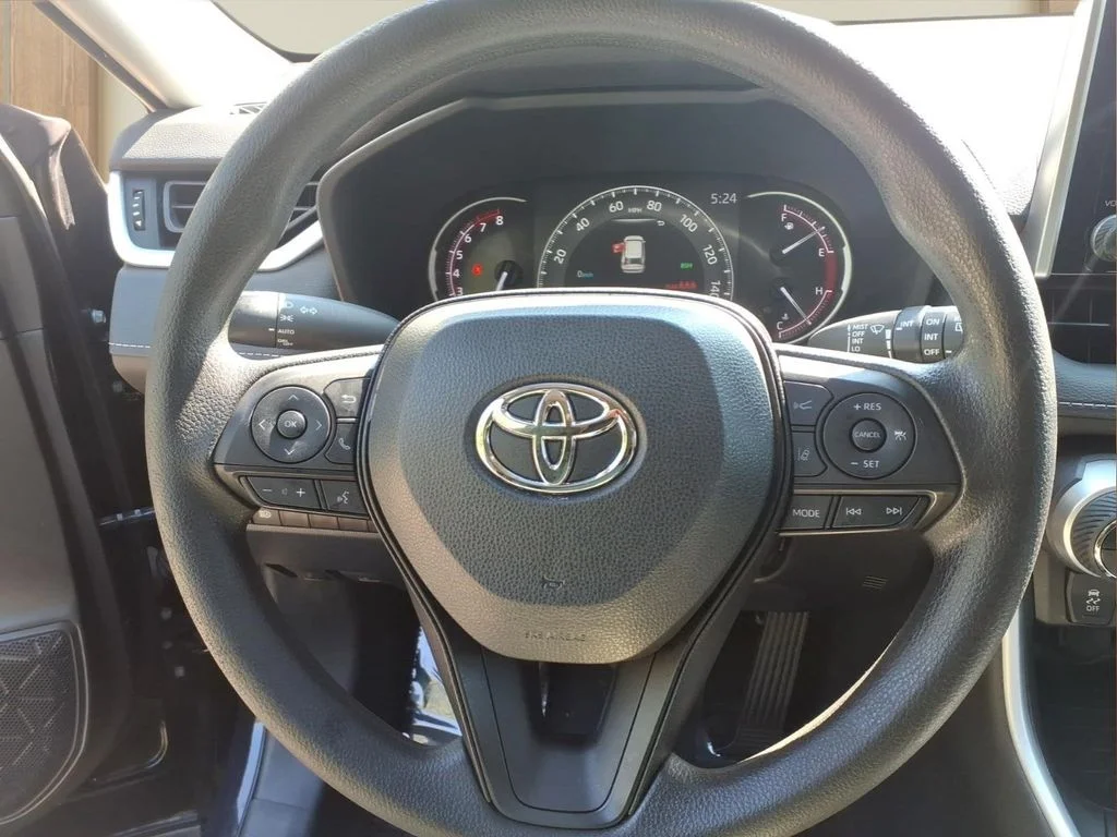 Used 2023 Black Toyota XLE image 10