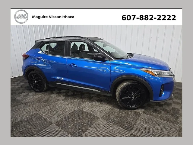 2021 Nissan Kicks SR