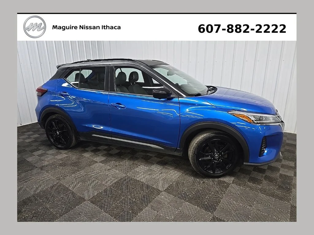 Used 2021 Blue Nissan SR image 1