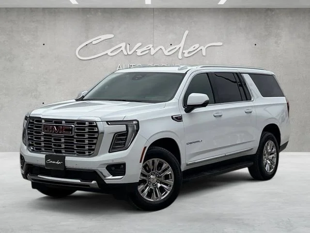 2025 GMC Yukon Denali AWD's photo