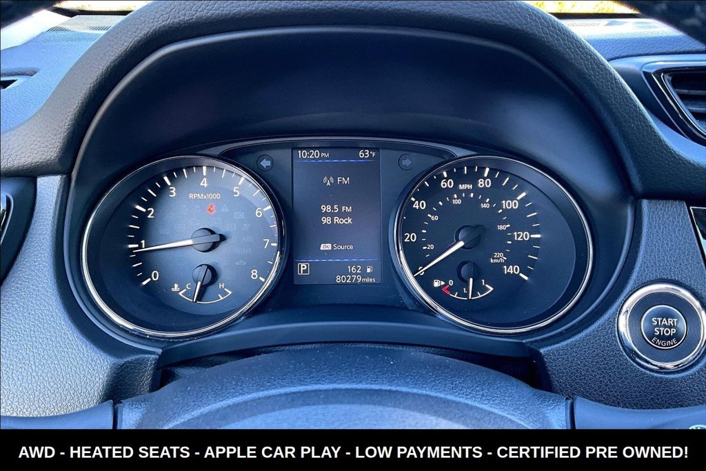 Used 2019 White Nissan SV image 15