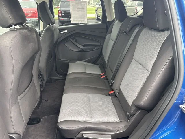 Used 2019 Blue Ford SE image 24