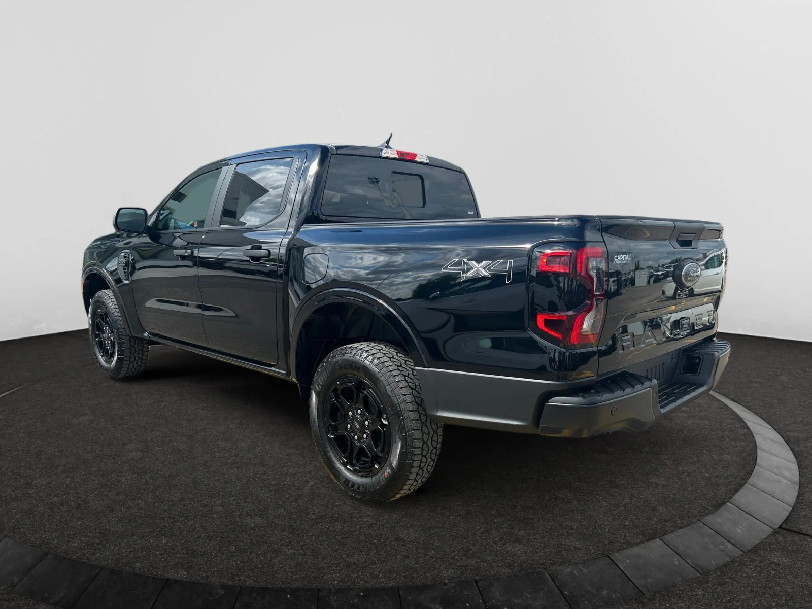 New 2026 Shadow Black Ford XLT image 3