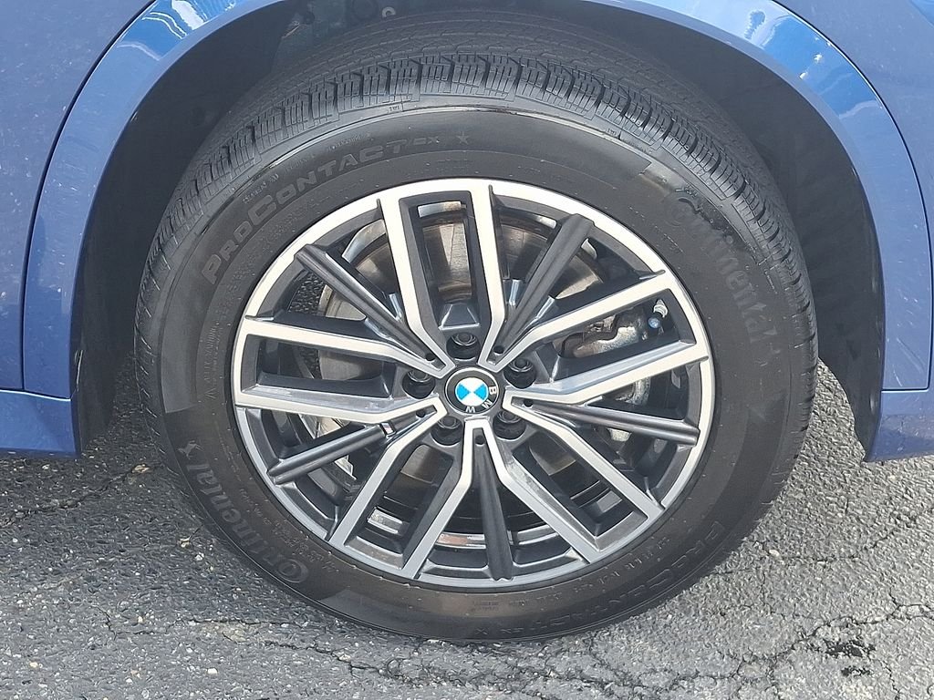 Certified Used 2026 Portimao Blue Metallic BMW xDrive28i image 8
