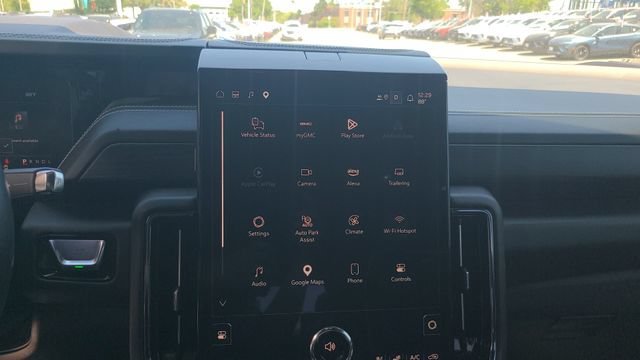 2025 GMC Yukon AT4 Ultimate - Photo 19