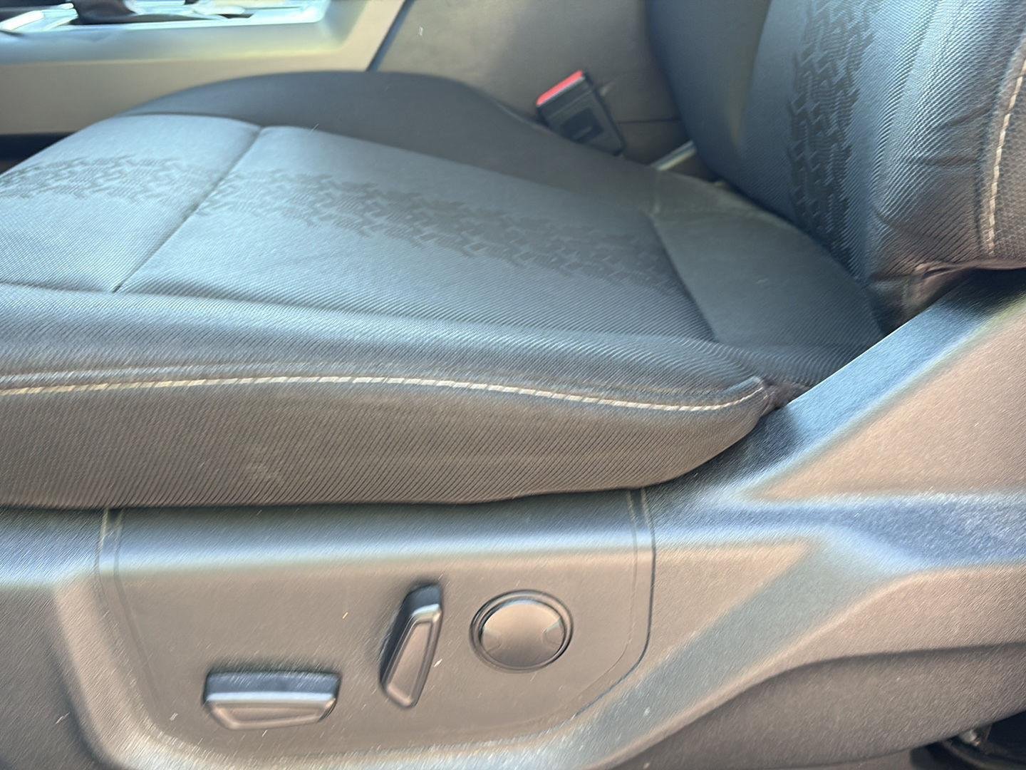 Used 2020 Magma Red Ford XLT image 7