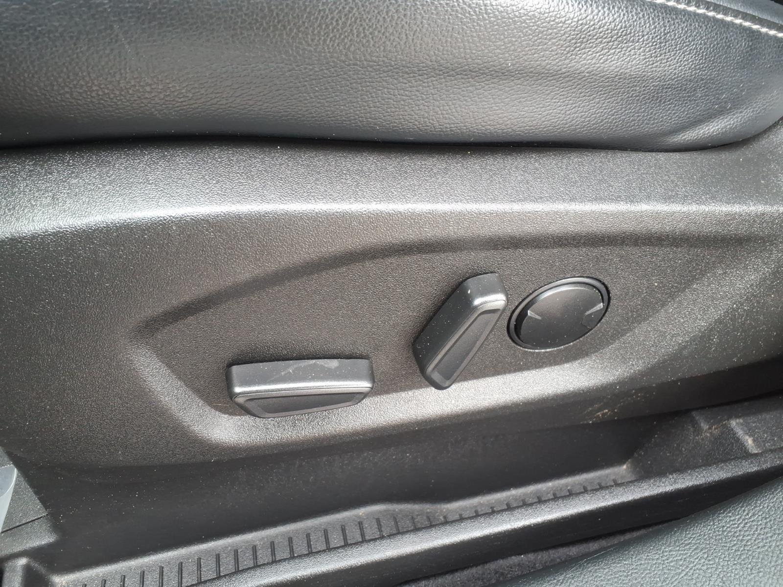 Used 2023 Carbonized Gray Metallic Ford SEL image 7