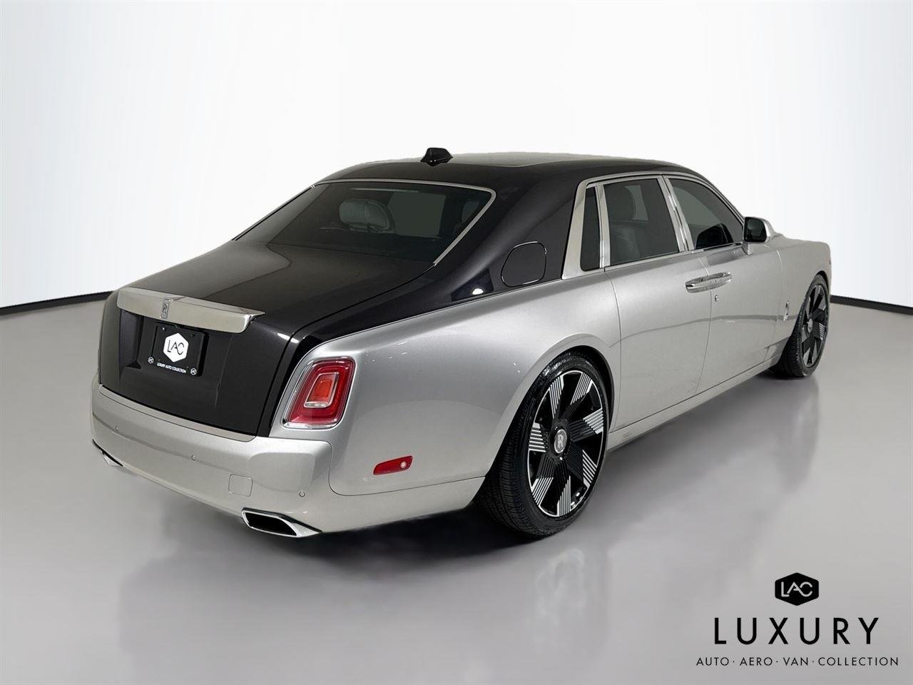 Used 2023  Rolls-Royce  image 6