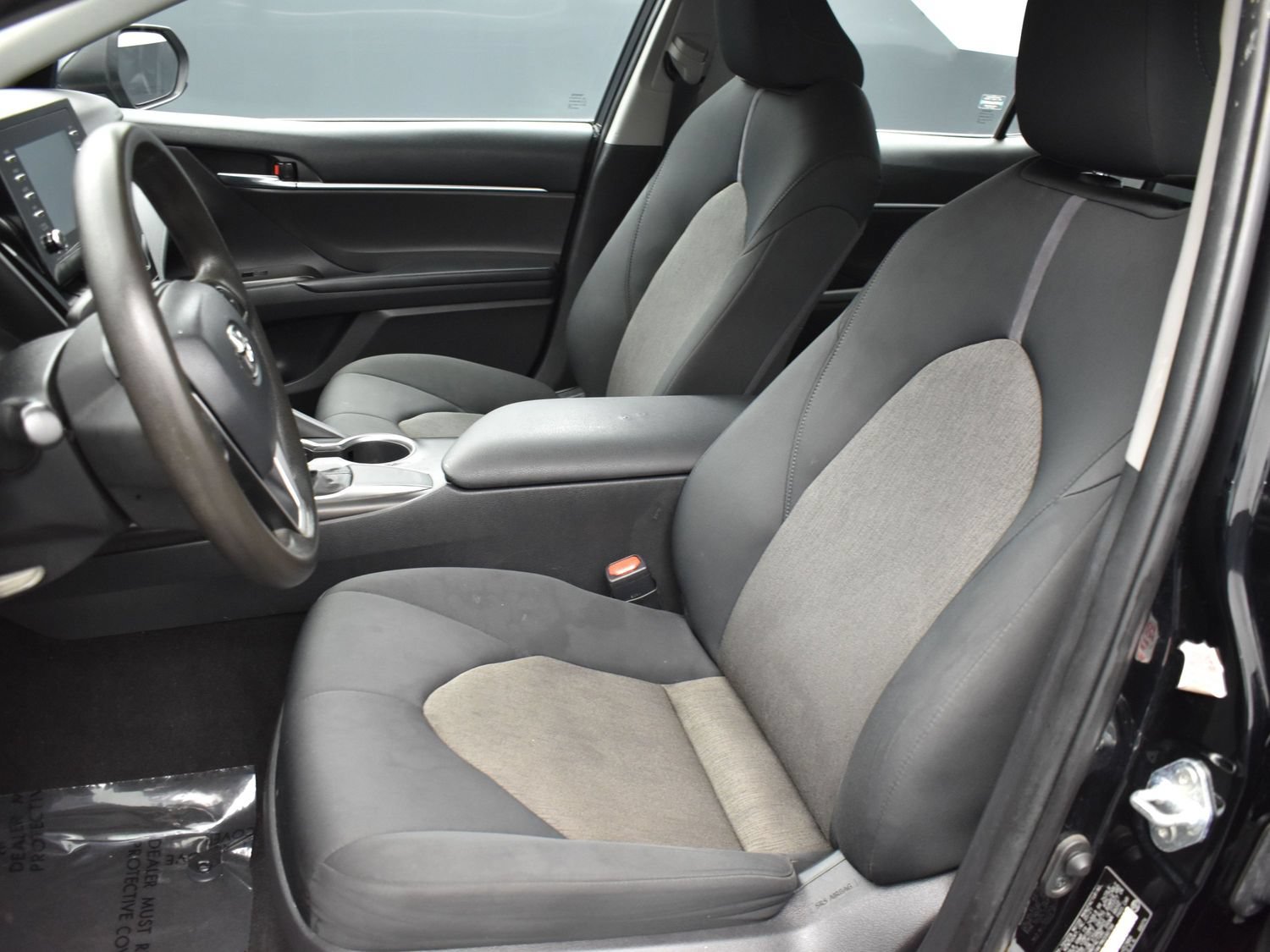 Used 2021 Midnight Black Metallic Toyota LE image 10
