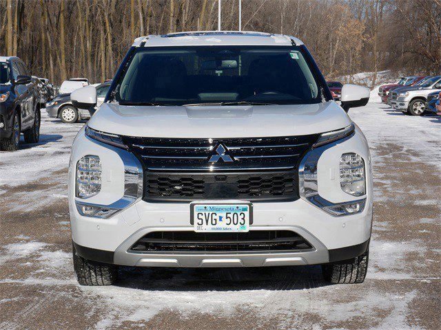 Certified 2025 Mitsubishi Outlander Plug-in Hybrid SE with VIN JA4T5VA92SZ048889 for sale in White Bear Lake, Minnesota