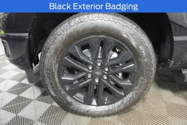 New 2026 Agate Black Metallic Ford Lariat® image 21