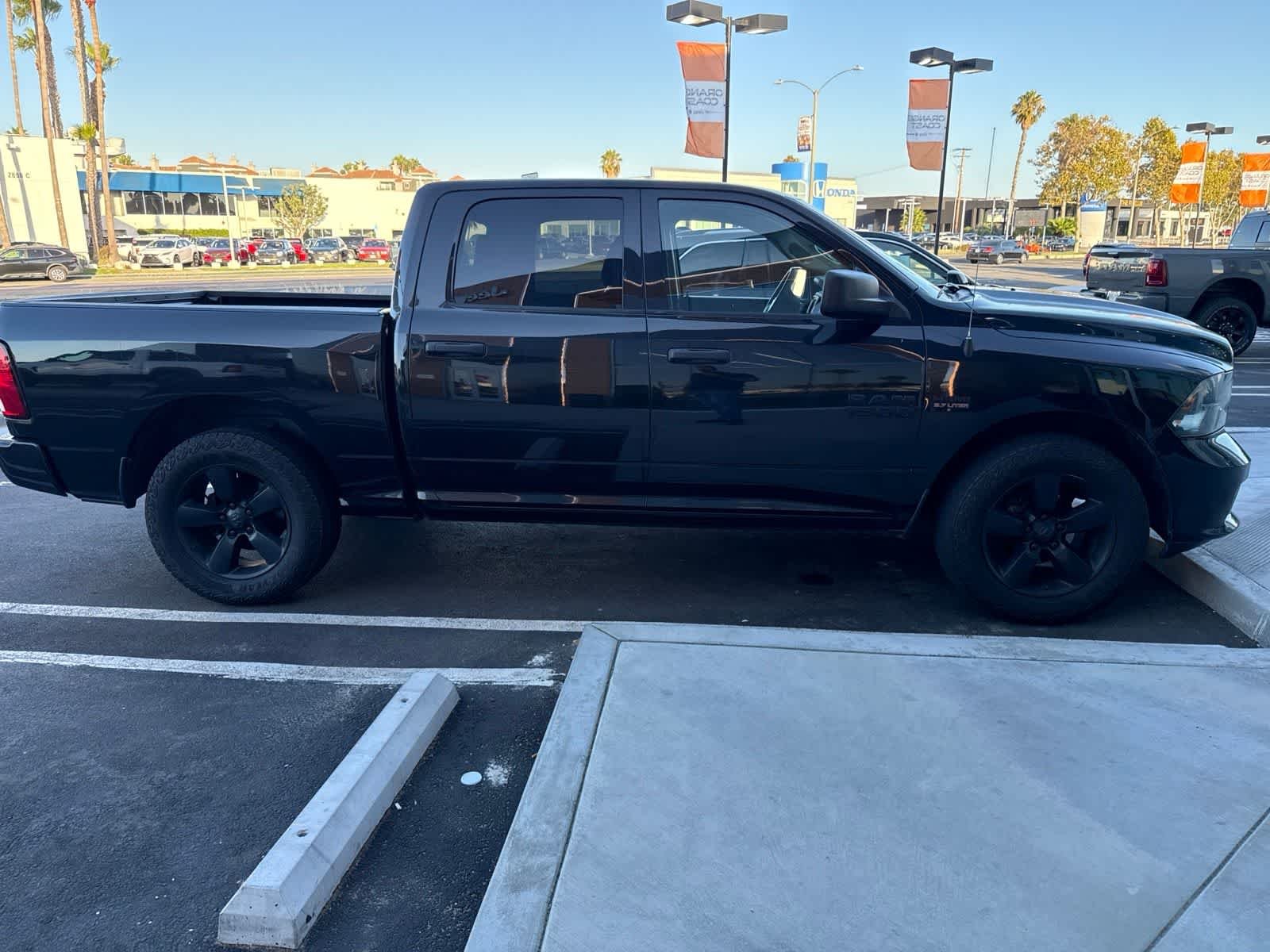 Used 2017 Brilliant Black Crystal Pearlcoat Ram Express image 8