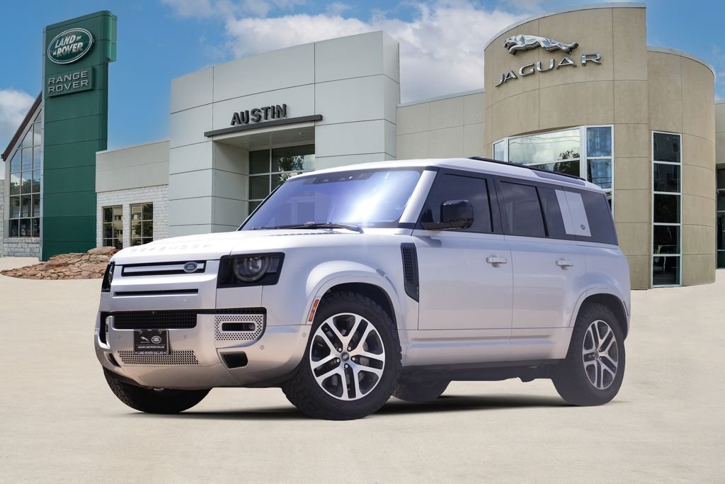 Used 2022 Silver Land Rover XS Edition image 1