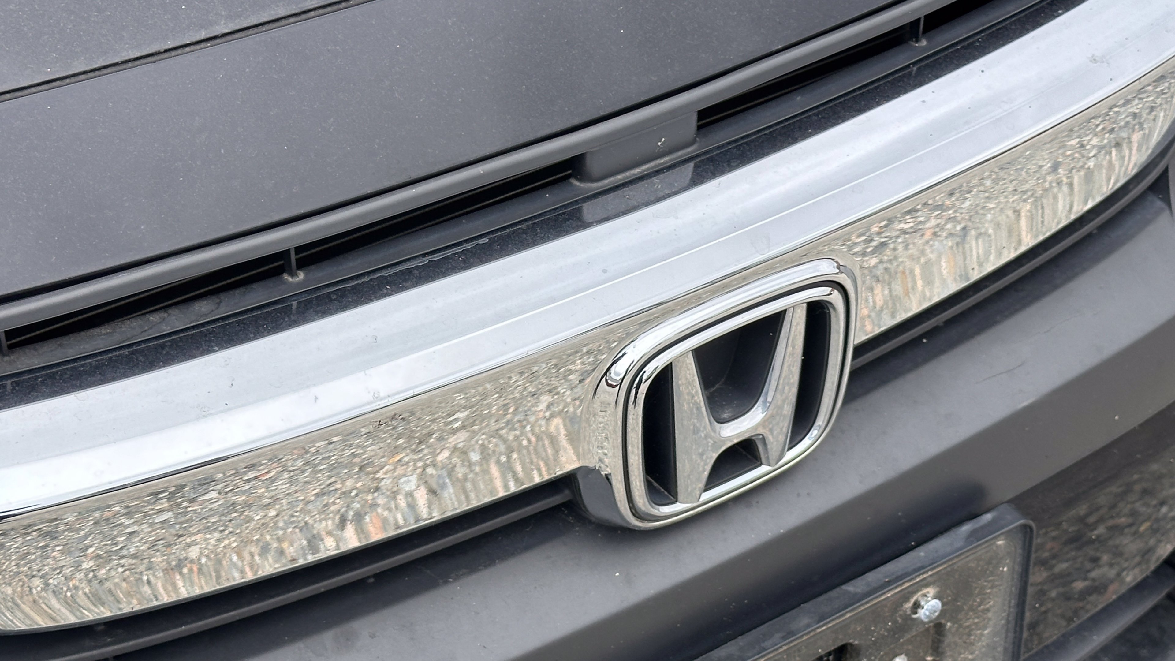 Used 2017 Black Honda LX image 12