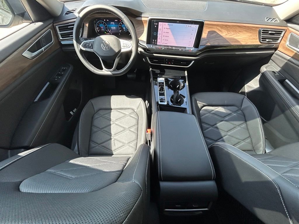New 2026 Gray Volkswagen SE w/Technology image 9