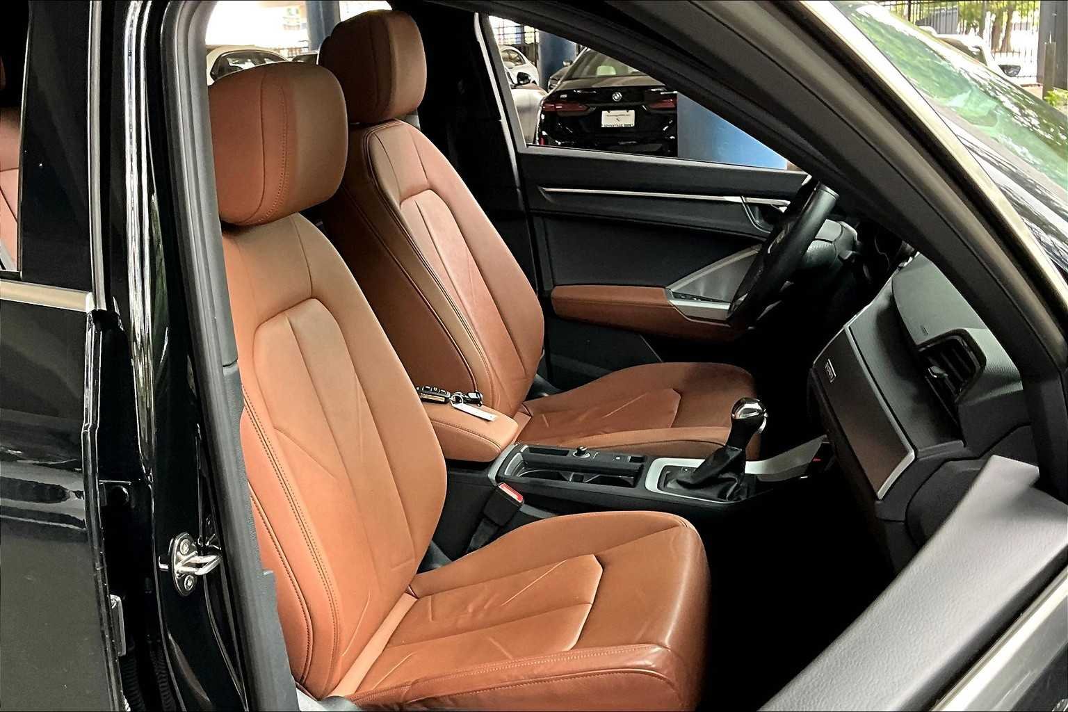 Used 2022 Mythos Black Metallic Audi Premium image 8