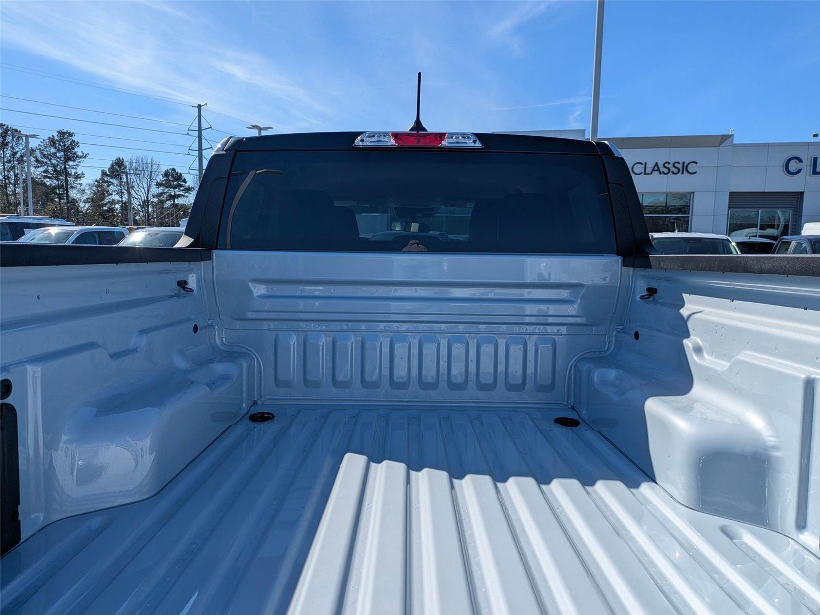 New 2026 Space White Metallic Ford Lobo™ image 29