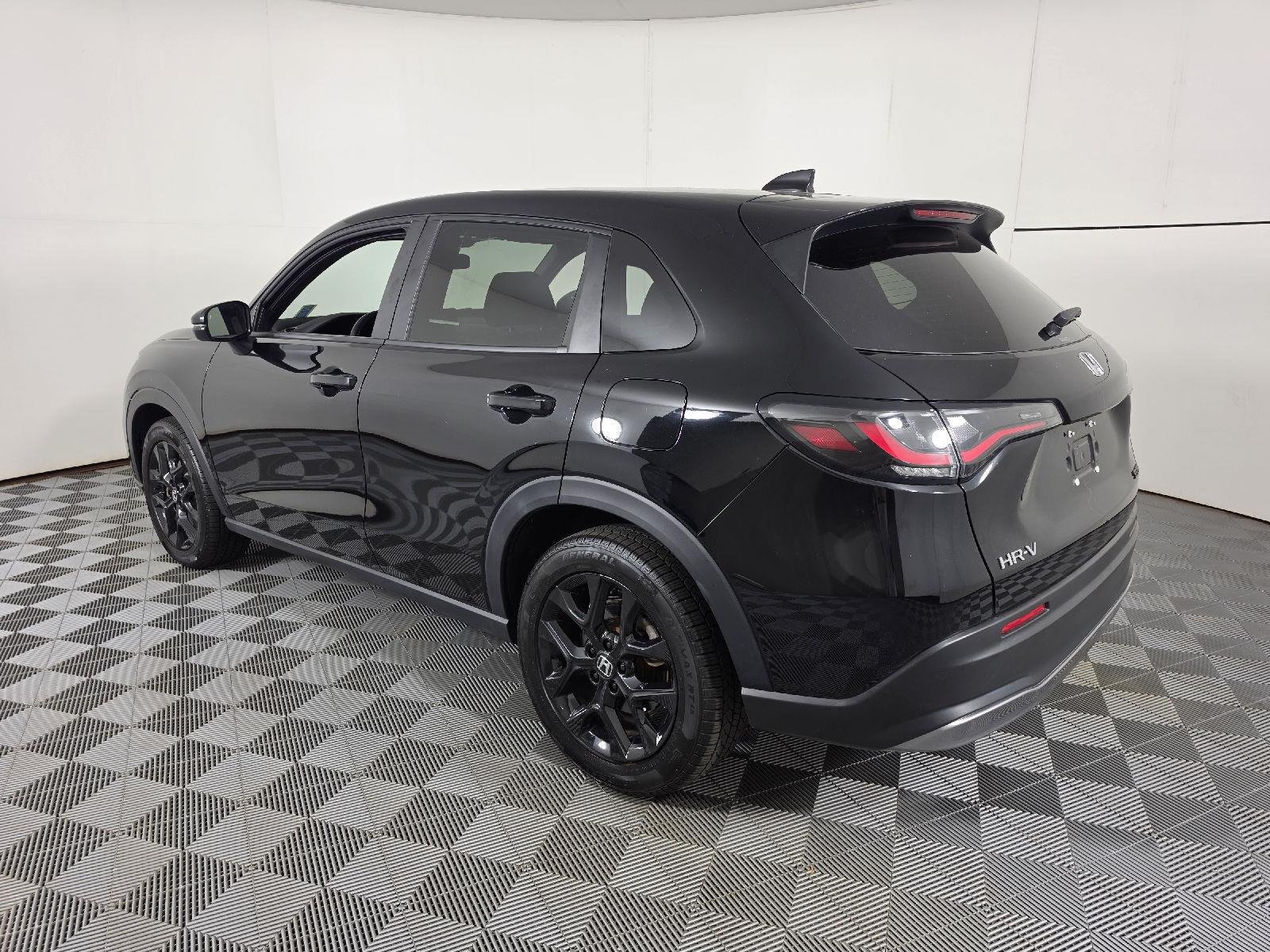 Used 2024 Crystal Black Pearl Honda Sport image 8
