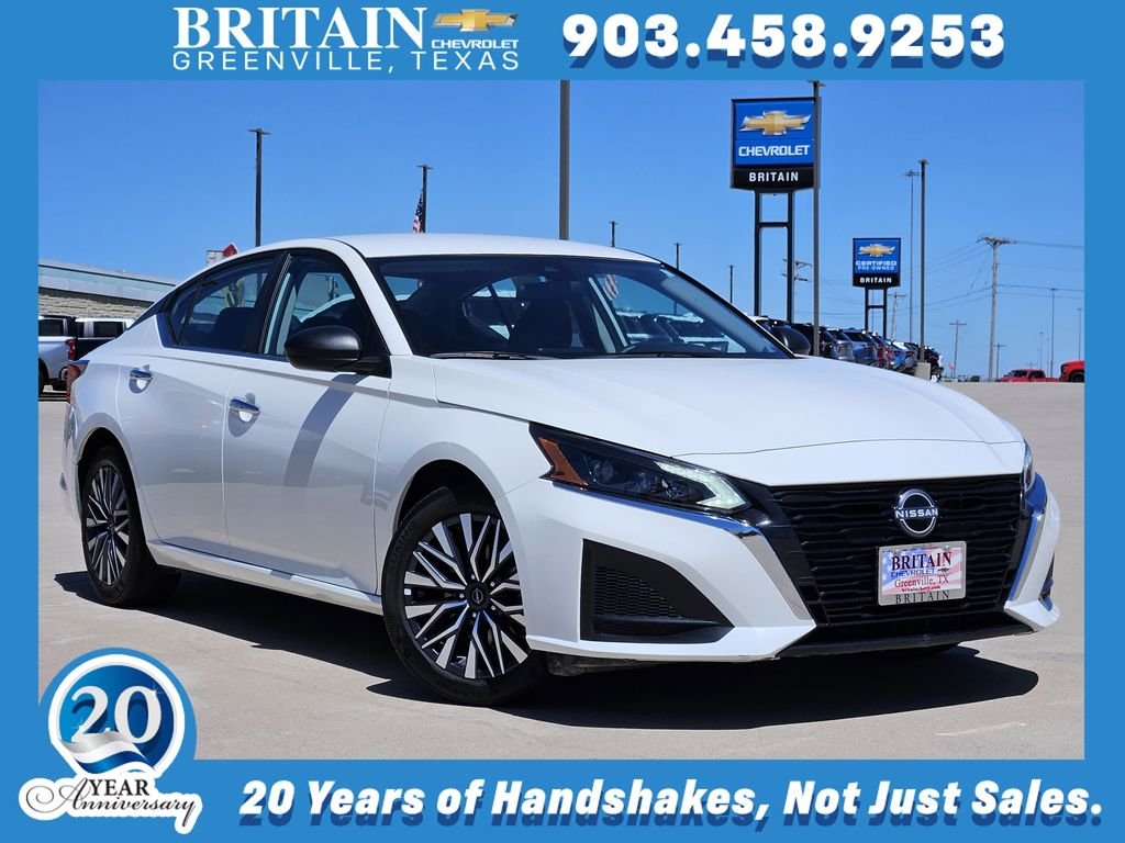 2025 Nissan Altima SV