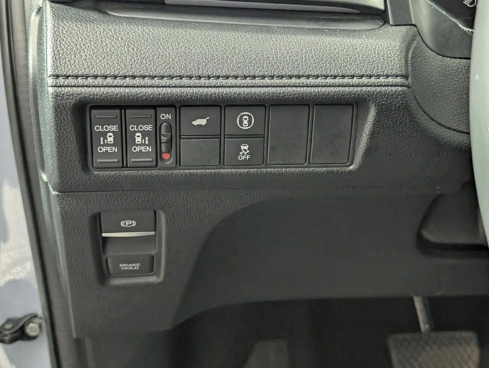 2024 Honda Odyssey SPORT - Photo 14