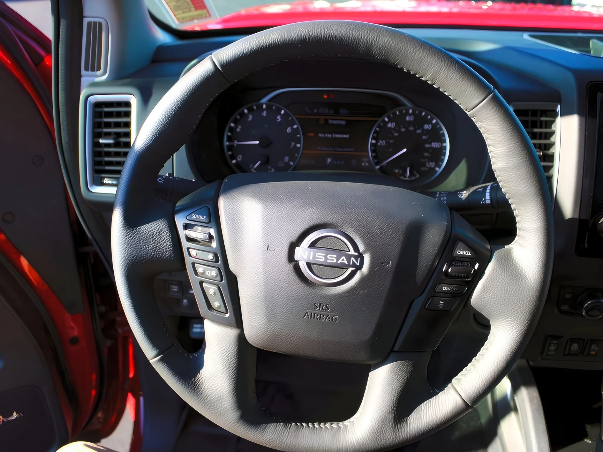 2024 Nissan Frontier SL - Photo 17