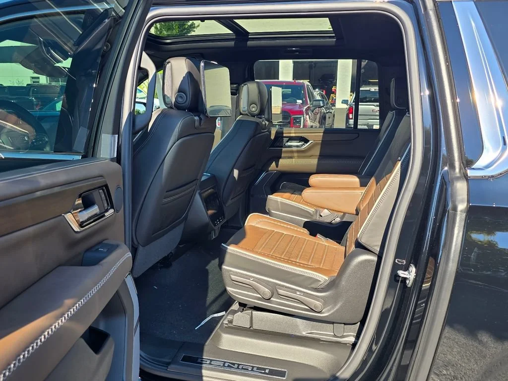 New 2026 Onyx Black GMC Denali Ultimate image 25