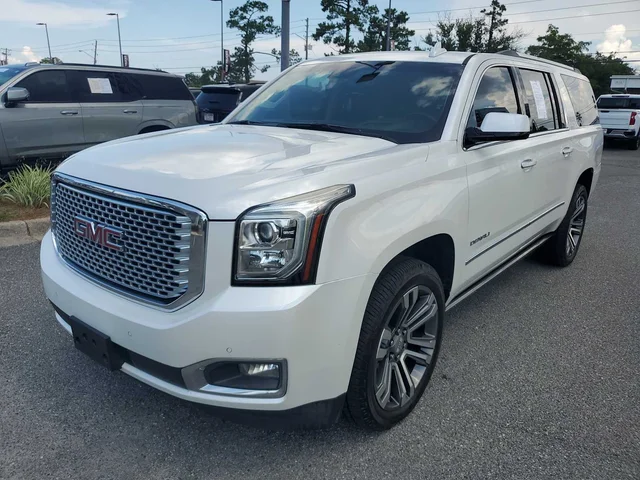 2017 GMC Yukon XL Denali