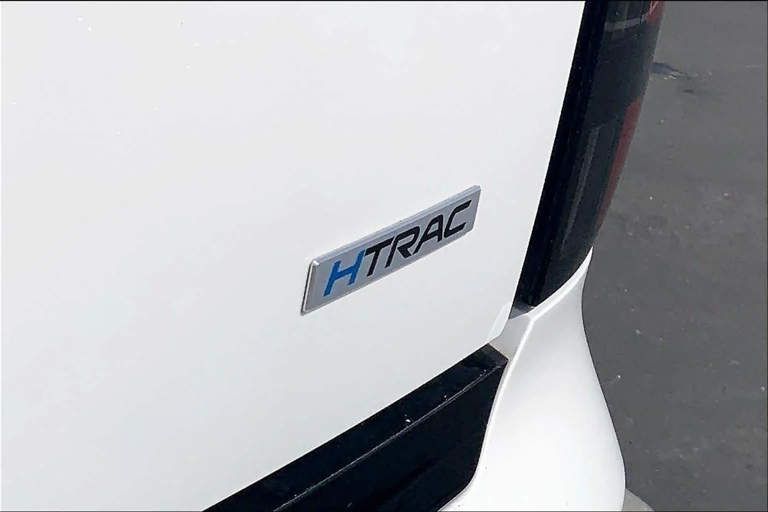 Used 2026 Creamy White Pearl Hyundai Calligraphy image 9