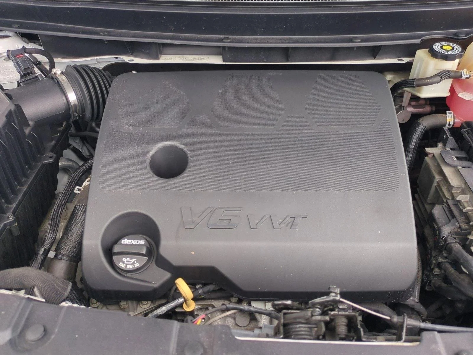 Used 2019 Summit White Chevrolet LS image 23