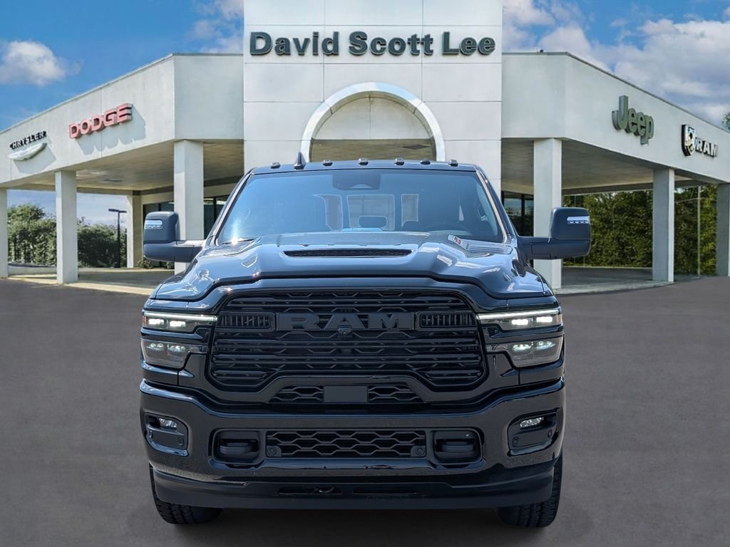 New 2026 Diamond Black Crystal Pearl-Coat Exterior Paint RAM Laramie image 3