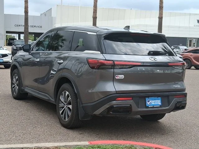 Used 2023 Gray INFINITI PURE image 4