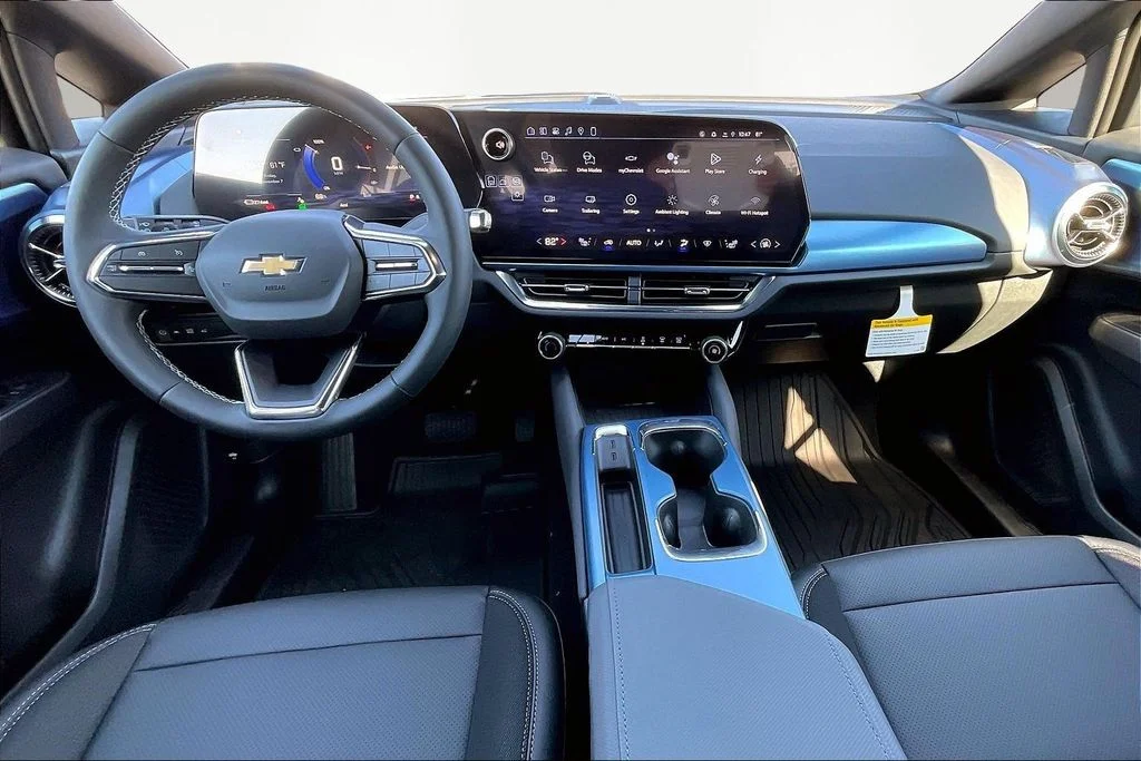 2026 Chevrolet Equinox EV 2LT - Photo 6