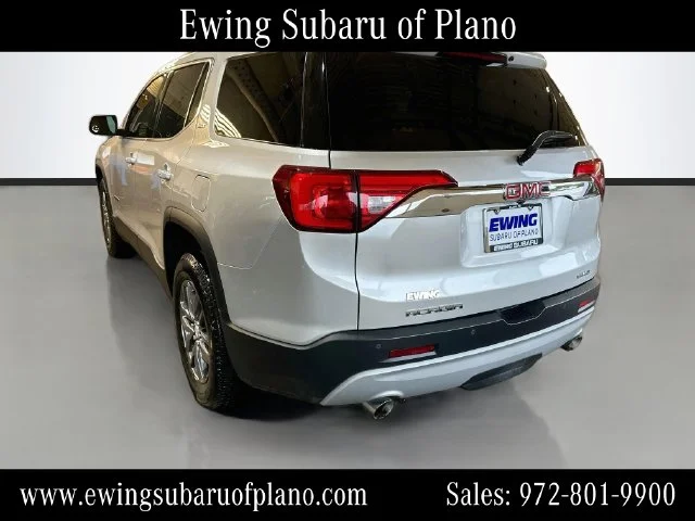 2017 GMC Acadia 5