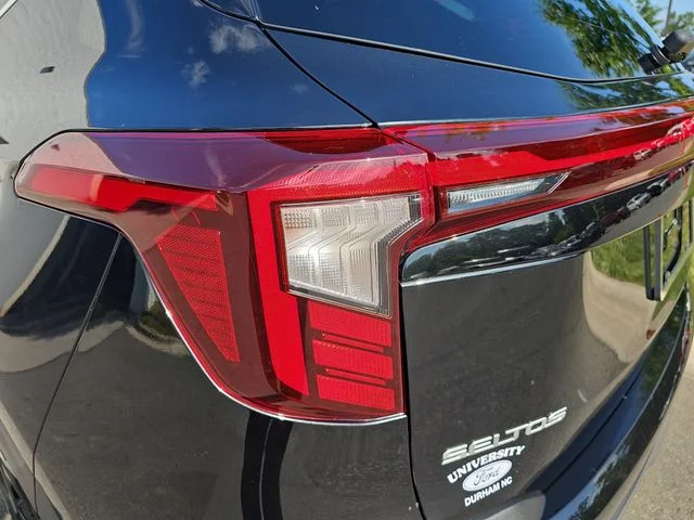 Used 2024 Black Kia SX image 32