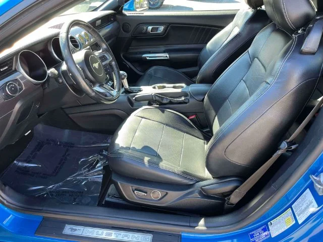 Used 2019 Blue Ford GT Premium image 21