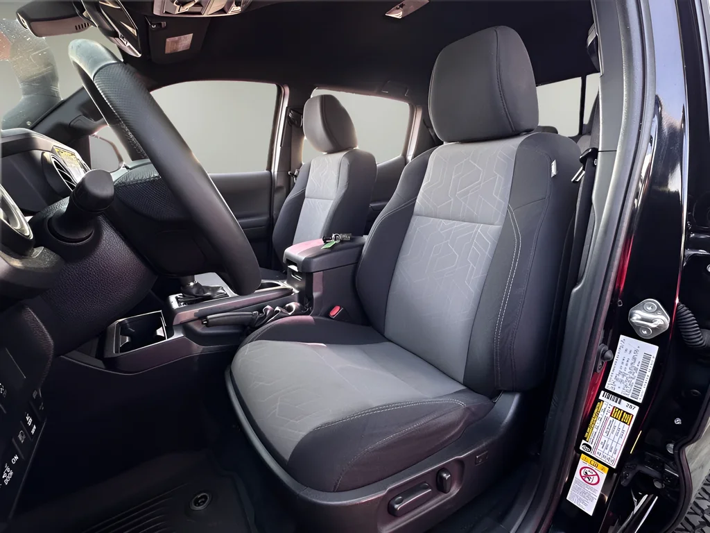 Used 2020 Black Toyota TRD Off-Road image 6