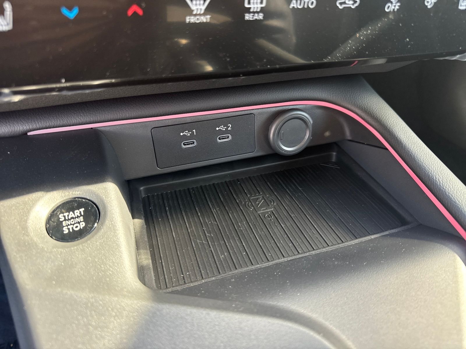 New 2026 Nissan Sentra SV 4D Sedan